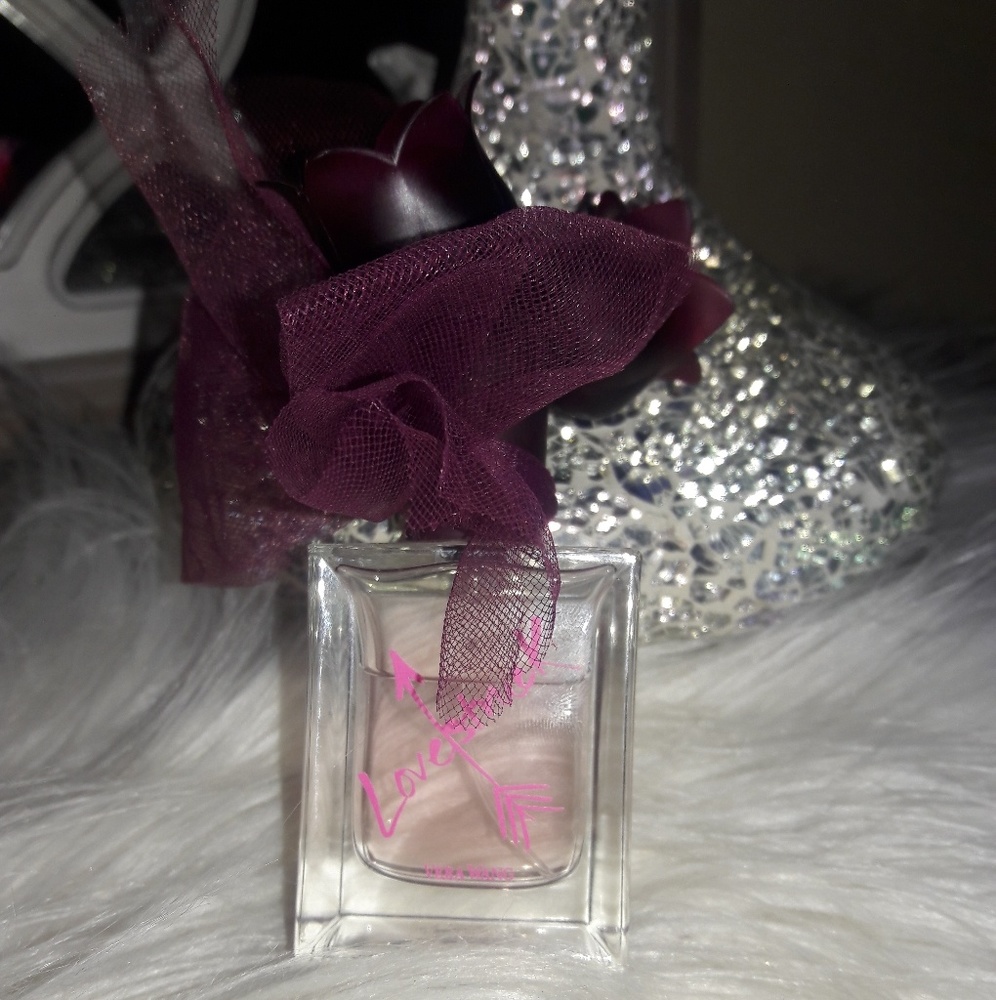 Lovestruck fragrance from Vera Wang
